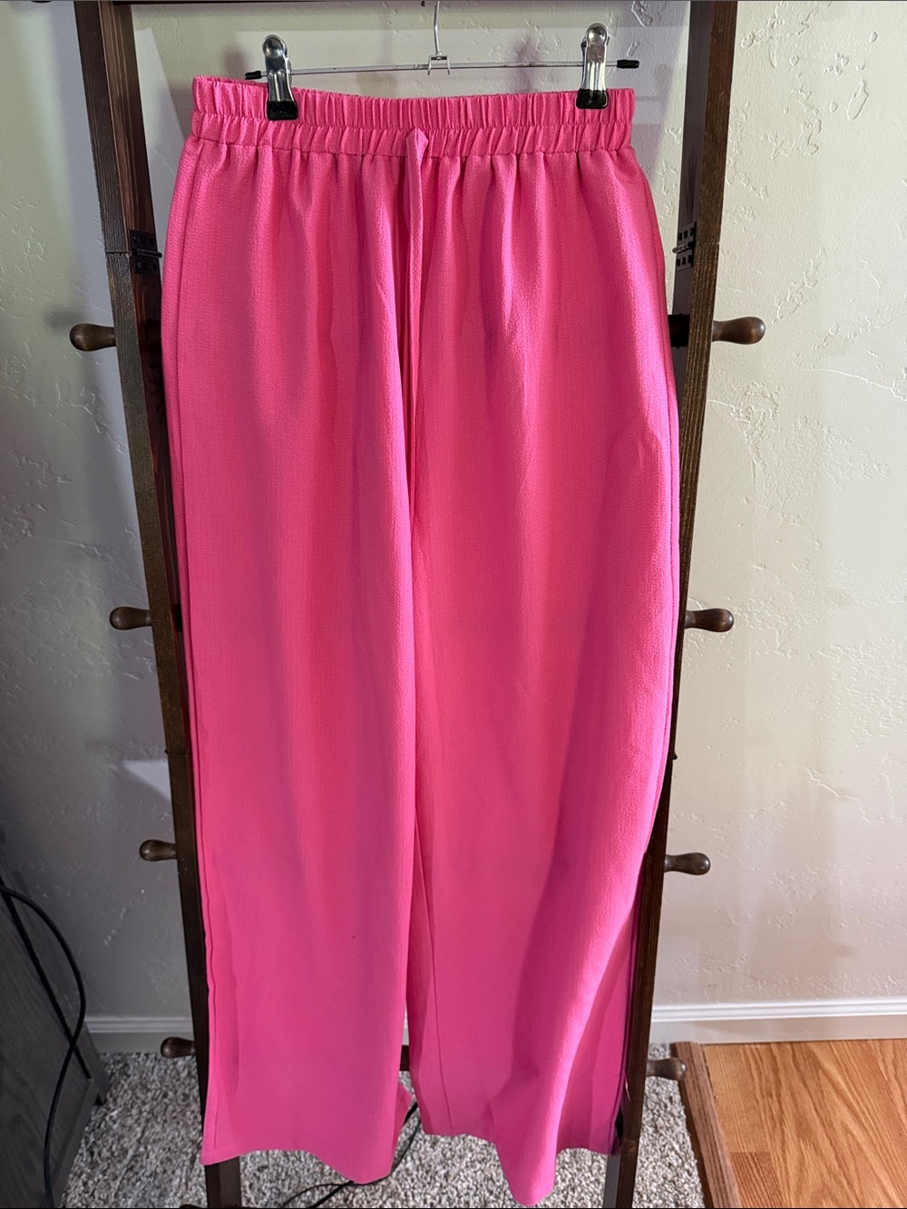 Women’s Wide Leg Pants - Hot Pink